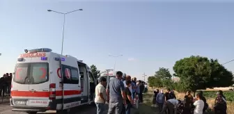 Nevşehir'de Tarım İşçilerini Taşıyan Minibüsle Hafif Ticari Araç Çarpıştı: 9 Yaralı