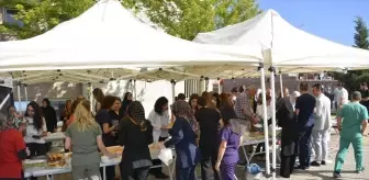 Nevşehir'de Gazze'ye Destek İçin Kermes Düzenlendi