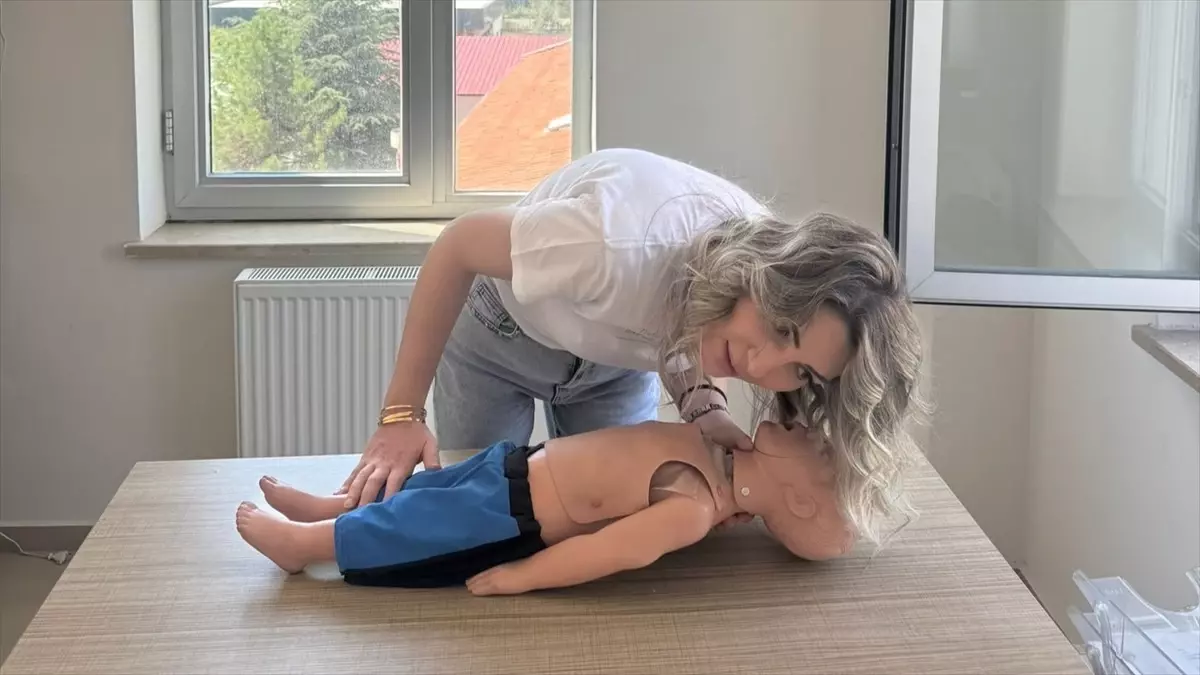 Niğde Belediyesi'nden Personeline Temel İlk Yardım Eğitimi