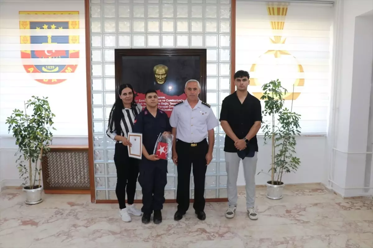Bedensel Engelli Aşkın Kürşat Berber'in Asker Olma Hayali Gerçeğe Dönüştü
