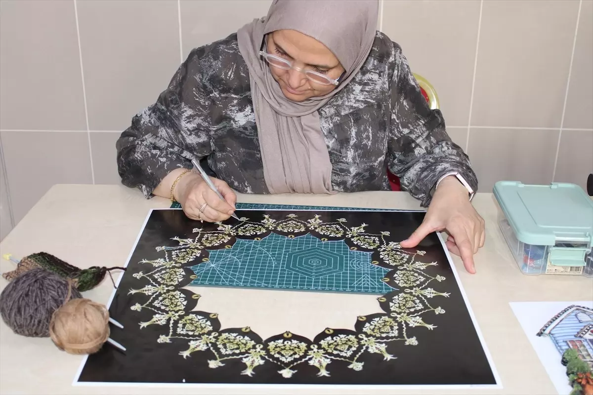 Kadınlar için Terapi Merkezi: Bor'daki El Sanatları Kursları