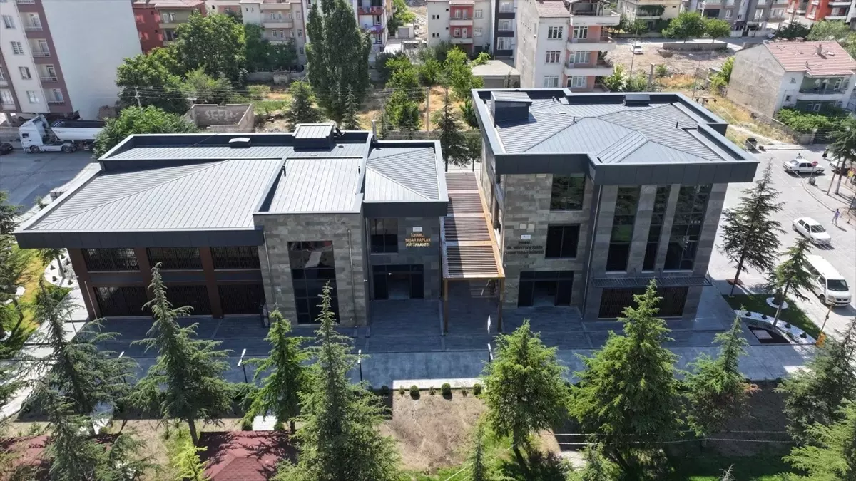 Niğde'de Yeni Kütüphane ve Kadın Yaşam Merkezi Açılıyor