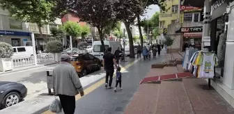 Niğde'de Yazdan Kışa Geçiş: Sıcaklık 10-12 Dereceye Düşünce Vatandaşlar Kışlık Giydi