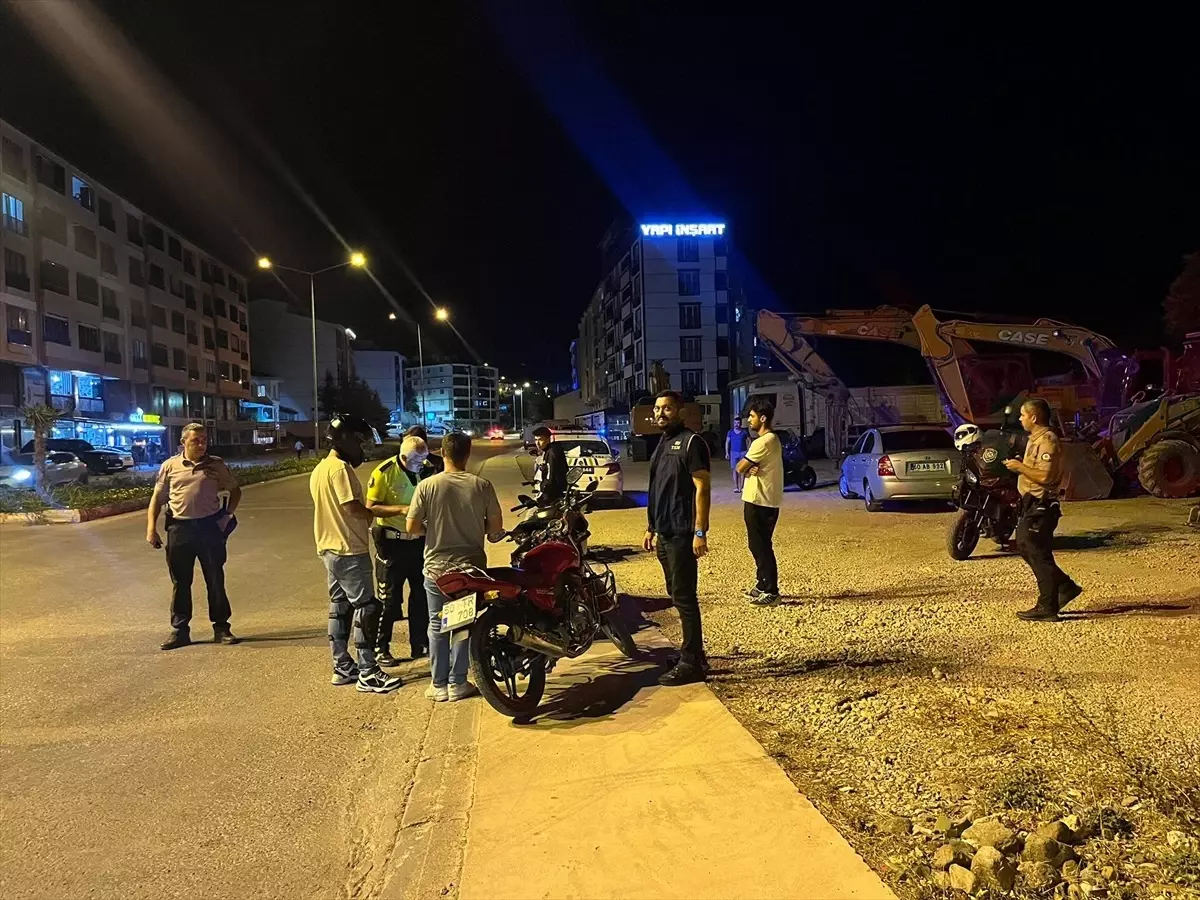 Tokat Niksar'da Asayiş ve Trafik Uygulamaları