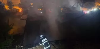 Niksar'da Yangın: Bir Ev Kullanılamaz Hale Geldi