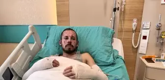 Nişan Hazırlığı Sırasında Kamyonetinde Yangın Çıkan Genç Yaralandı