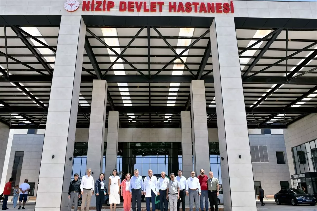 Nizip Devlet Hastanesi Hasta Kabulüne Başladı