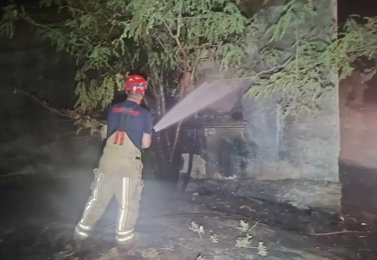 Ödemiş'te Trafoda Patlama ve Yangın