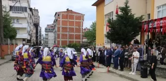 Of Halk Eğitimi Merkezi'nde Yıl Sonu Sergisi Açıldı
