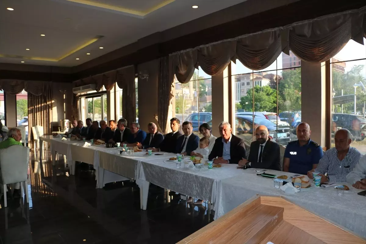 Kaymakam Demirer İçin Veda Programı Düzenlendi