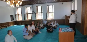 Trabzon'un Of İlçesinde Yaz Kur'an Kursu Ödül Töreni