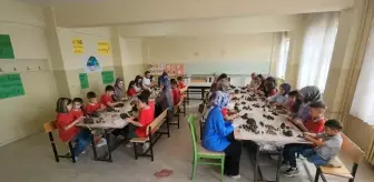 Öğrencilerden Ormana Tohum Desteği