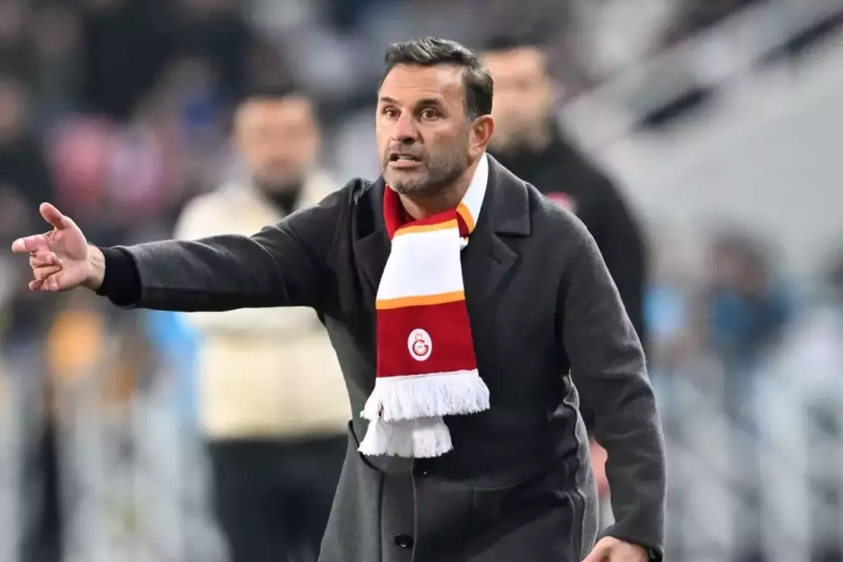 Okan Buruk, takımdan ayrılacak iki yıldız ismi resmen duyurdu