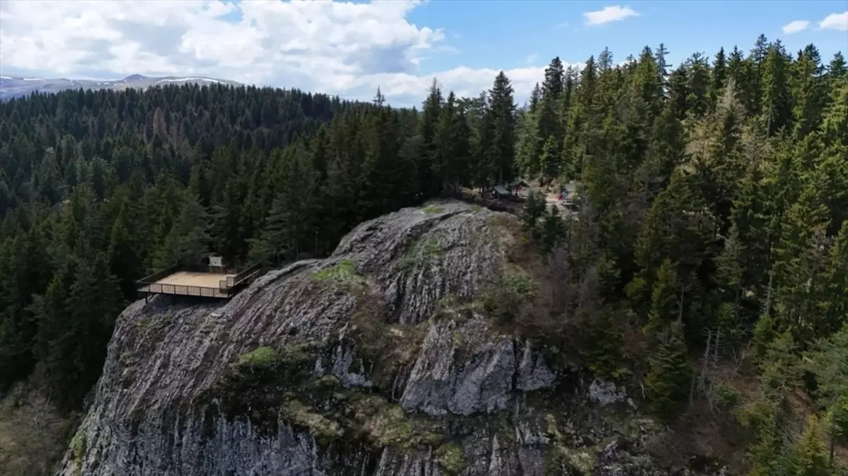Çambaşı Yaylası'nda Yeni Seyir Terası Turizme Katkı Sağladı