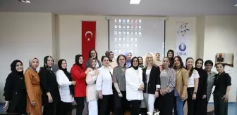 Anne Üniversitesi Projesi Mezuniyet Törenine Hazırlanıyor