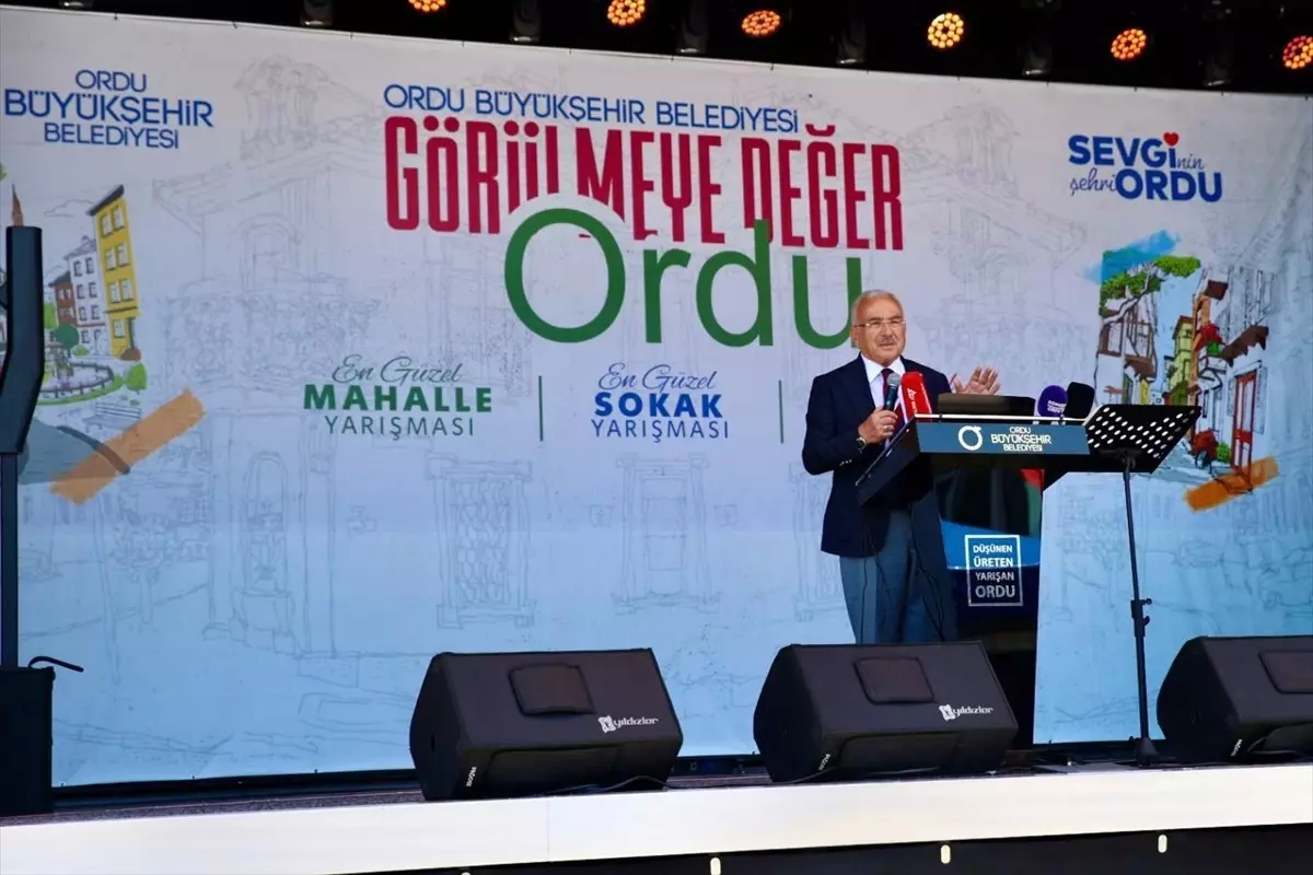 Ordu'da 'En Güzel Mahalle, En Güzel Sokak ve En Güzel Balkon' Yarışmasının Ödül Töreni Gerçekleşti