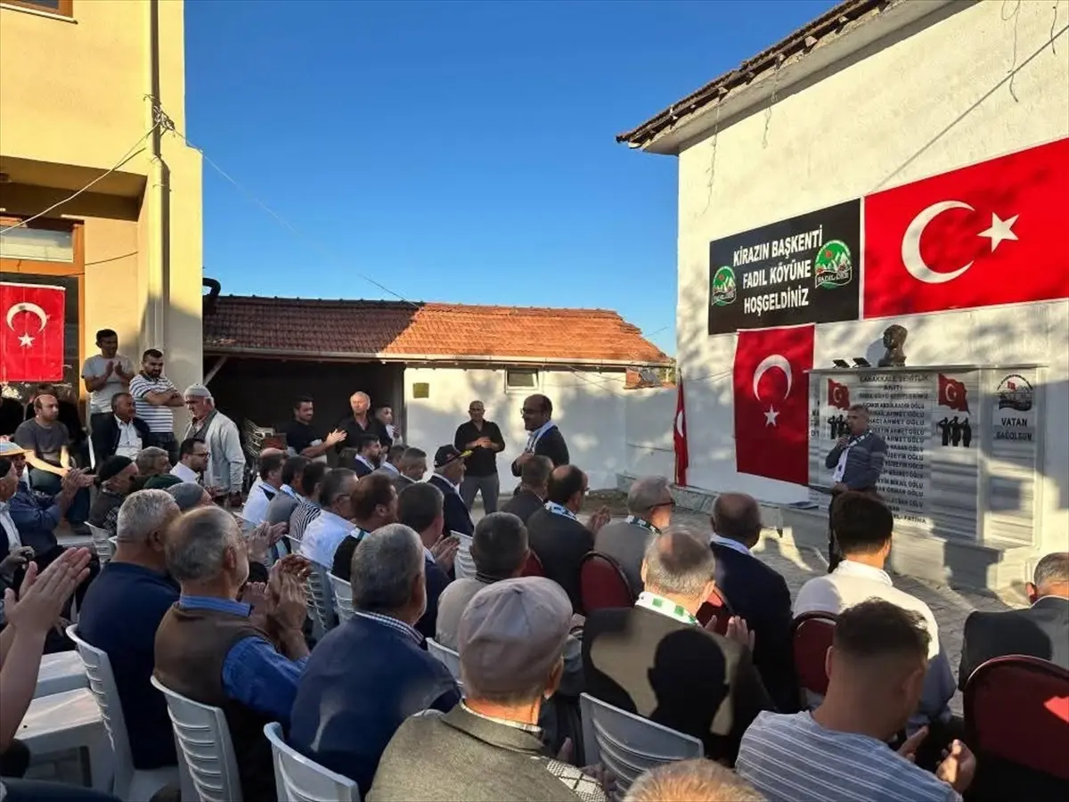 Orhaneli'de Şehitlik Anıtı Açıldı