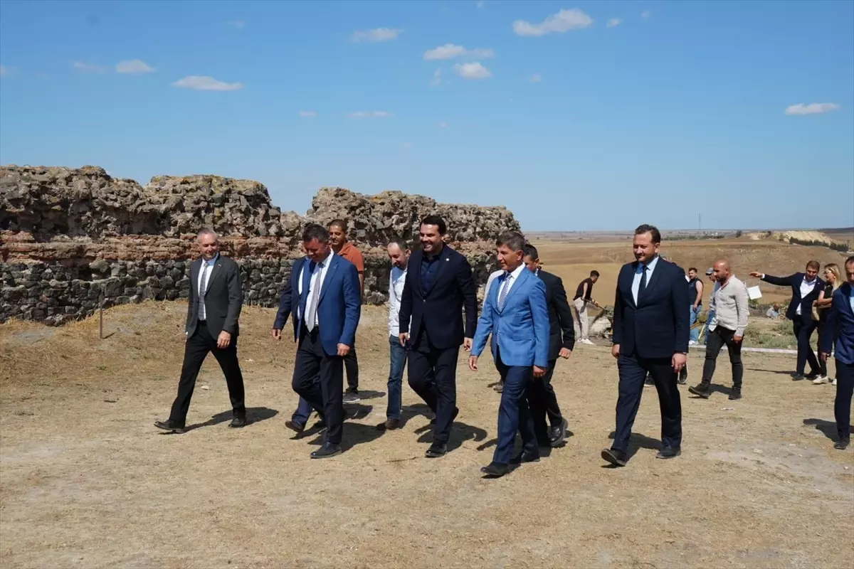 Çorlu Kalesi'nde Arkeolojik Kazılar Devam Ediyor