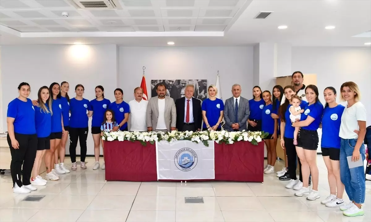 Ortahisar Belediyespor, Yeni Sezon Öncesi 15 Oyuncuyla Sözleşme İmzaladı