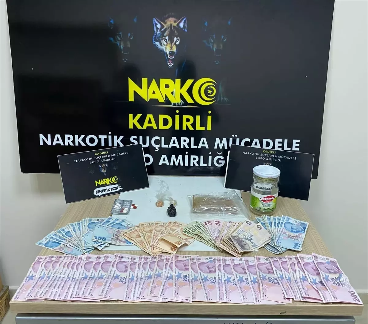 Osmaniye'de Asayiş Uygulamalarında 4 Tutuklama