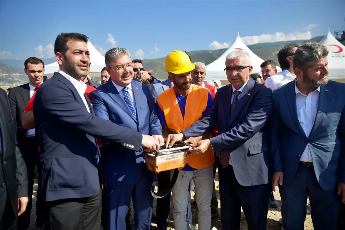 Osmaniye'de Türk Kızılay Aşevinin Temeli Atıldı