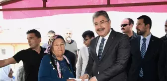 Osmaniye'de Depremzedelere 15 Köy Evi Teslim Edildi