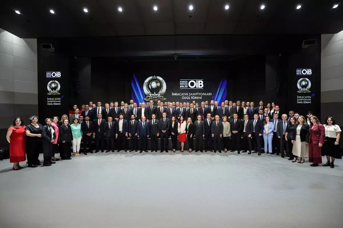Otomotiv Sektöründe İhracat Şampiyonları Ödülleri Sahiplerini Buldu