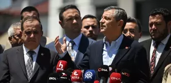 Özgür Özel, Bolu'daki otel yangını davasının ilk duruşmasına katıldı