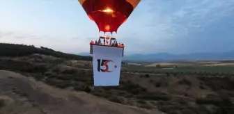 Pamukkale'de 15 Temmuz İçin Sıcak Hava Balonlarıyla Anma Etkinliği
