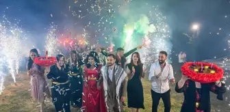 Panamalı Gelin ve Vanlı Damat Geleneksel Bir Düğünle Evlendi