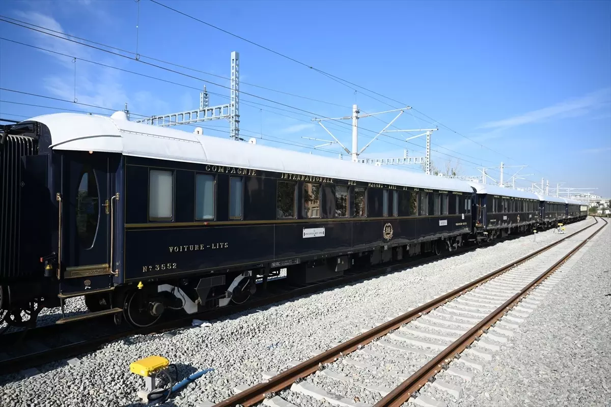 Tarihi Venice Simplon Orient Express Treni İstanbul'a Ulaştı