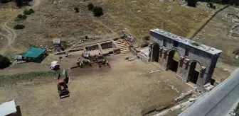 Patara Antik Kenti'nde Kazı Çalışmaları Başladı: Kent Kapısı Çevresinde Tarihin İzleri Ortaya Çıkıyor