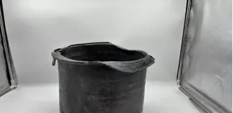Bergama'da 1400 Yıllık Bronz Kazan Bulundu