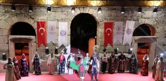 Kibyra Antik Kenti'nde Anjelika Akbar Konser Verdi