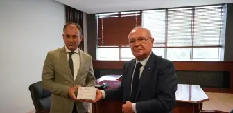 Polatlı Ticaret Borsası'ndan 200 Öğrenciye Kırtasiye Yardımı