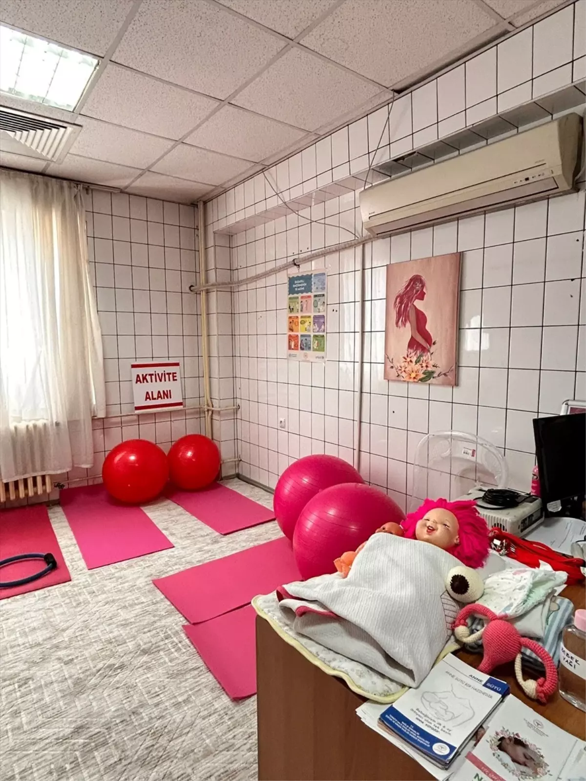 Pozantı Hastanesi'nde 'Gebe Okulu' Hizmete Girdi