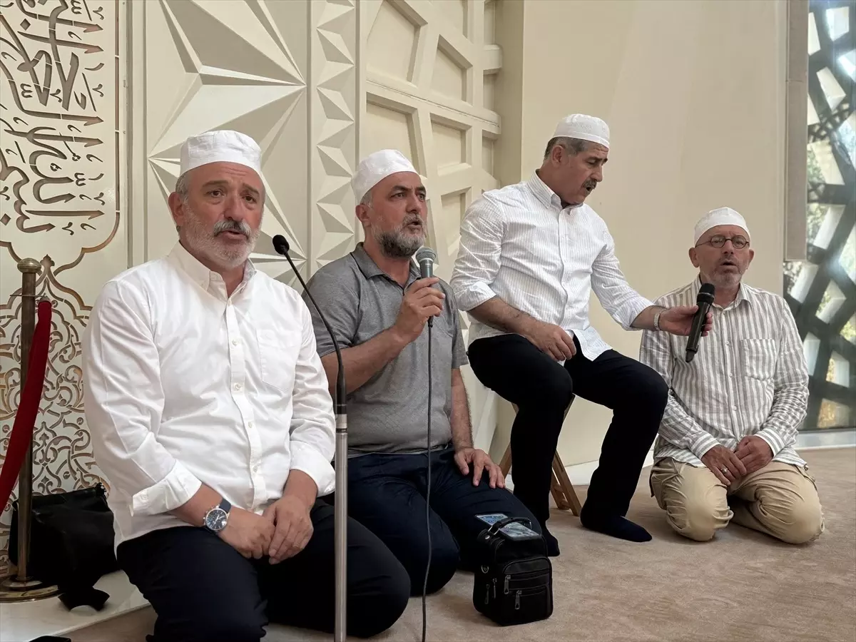 Prof. Dr. Mustafa Sabri Küçükaşcı, Vefatının İkinci Yılında Anıldı