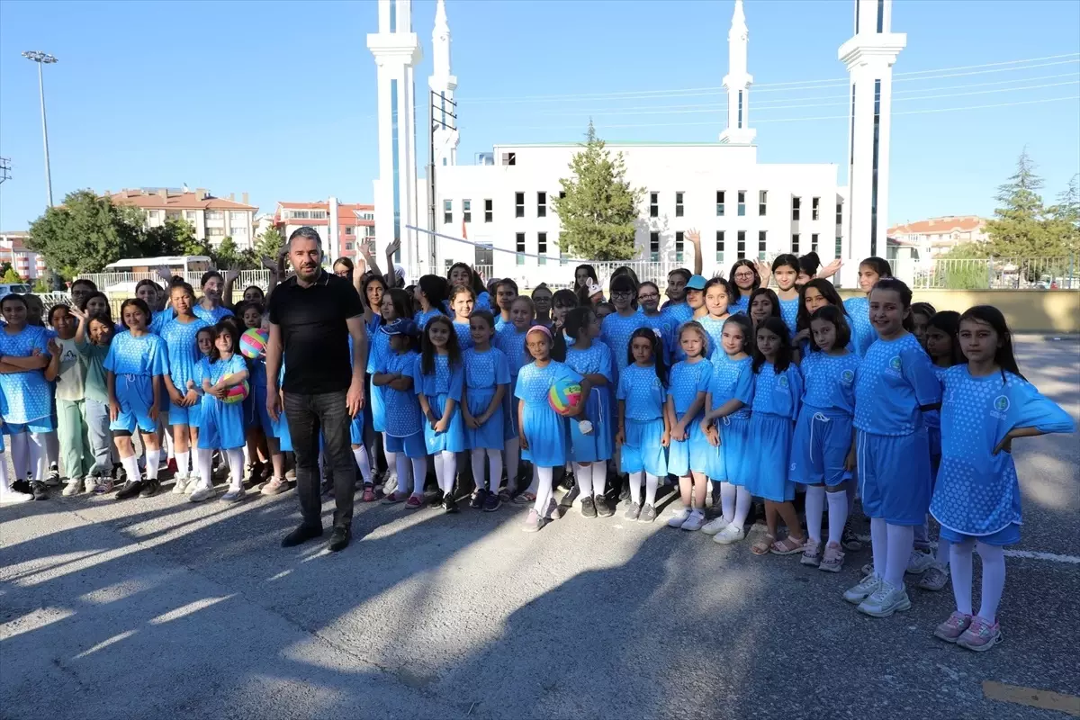Pursaklar'da Ücretsiz Yaz Spor Okulları İçin Kayıtlar Başladı