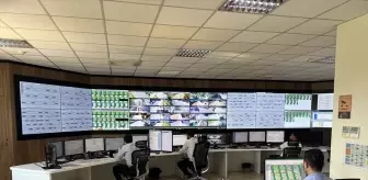 Raylı Sistem Kontrol Merkezi, 80 tramvay ve 75 istasyonu anlık takip ediyor