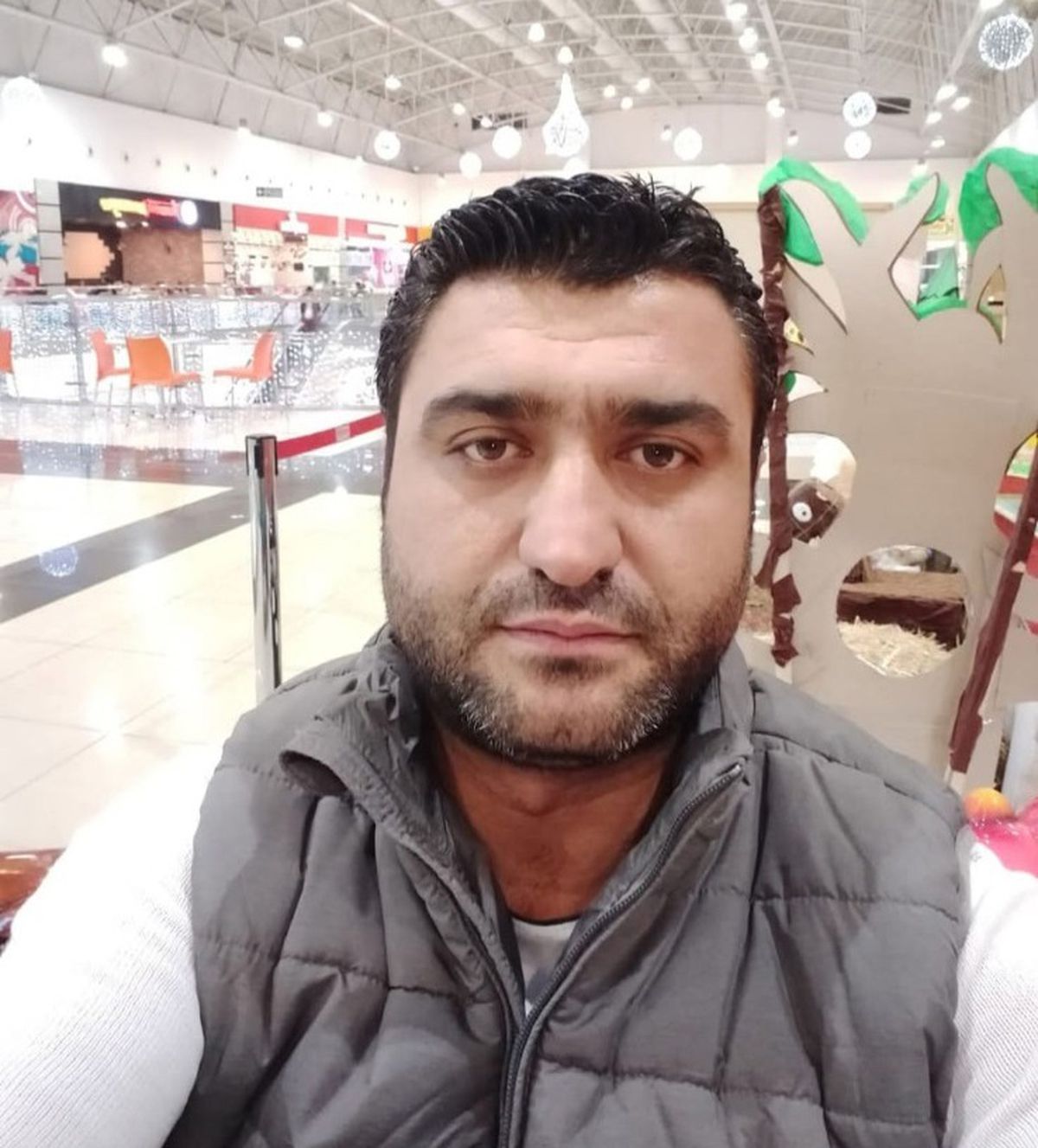 Ereğli'de Aydınlatma Direğine Çarpan Otomobilden Fırlayan Yolcu Hayatını Kaybetti