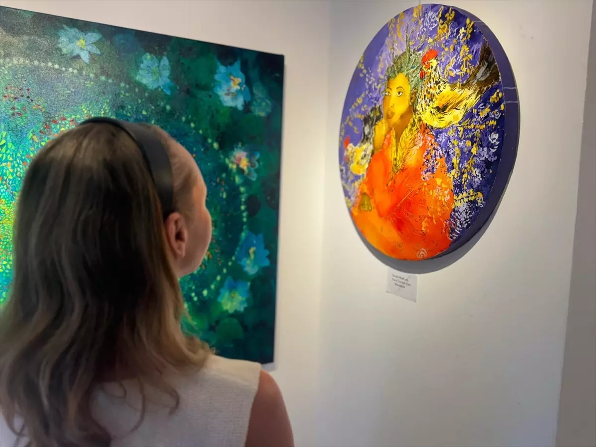 Ressam Pınar Tınç yeni sergisi 'Yenilenme'yi anlattı Açıklaması