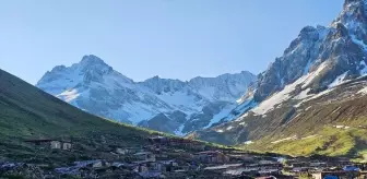 Rize Yaylaları Karla Kaplandı