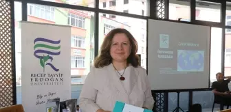Rize'de 'Çayın Gücü: Çay Bahçelerinden Sağlığa Uzanan Yolculuk' programı gerçekleştirildi