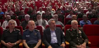 Rize'de 'Zaferin Adı Türkiye' konferansı düzenlendi