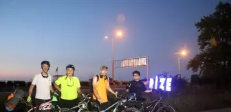 Rizeli grup, 15 Temmuz'a ithafen Ankara'dan Rize'ye pedal çevirdi