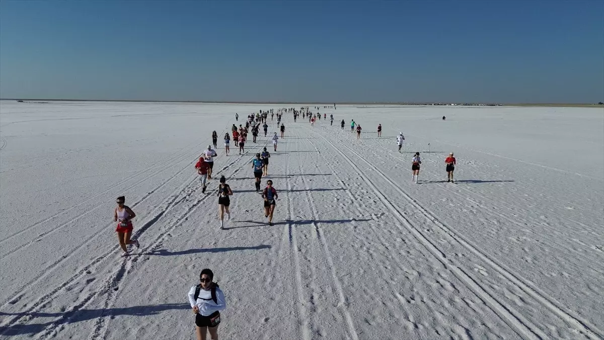 Runfire Salt Lake Ultra Trail Maratonu, Tuz Gölü'nde Başarıyla Gerçekleşti