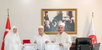 Rus Ressam ve Eşinden İslam'a Geçiş