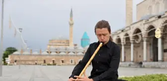 Konya'da Ney Müziğiyle Tanışan Alexander Dobromyslov'un Hikayesi