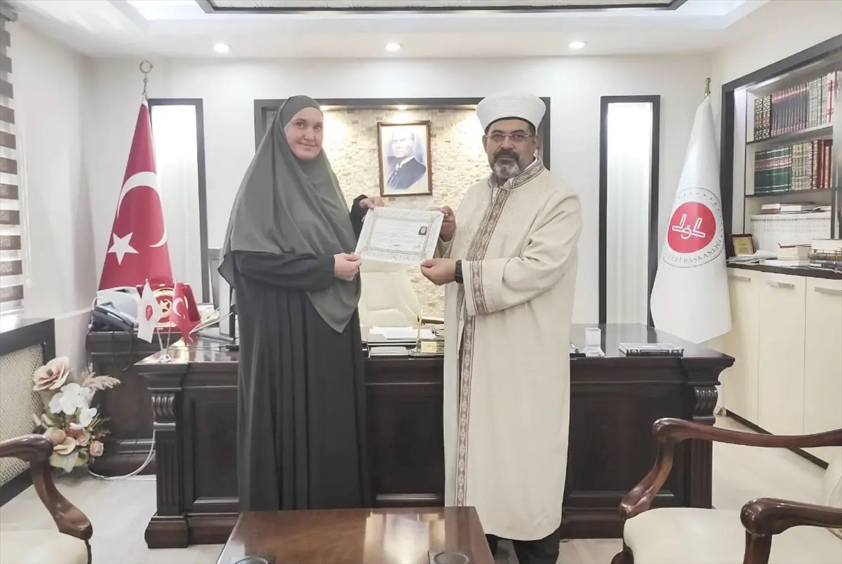Rusya Vatandaşı Natalia İslamiyet'i Seçti