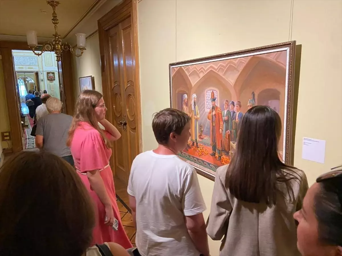 Orenburg'da 'Kadim Türkistan ve Yesevi Mirası' Sergisi Açıldı